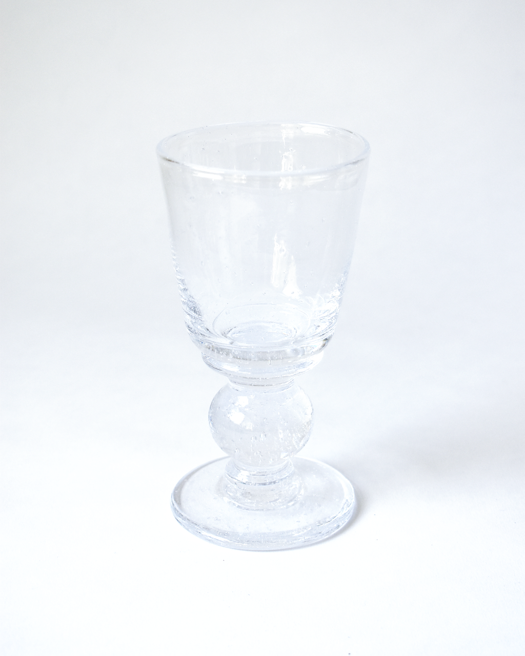 Mouthblown Clear Seedy 'Heritage' Elegant Wine Glass