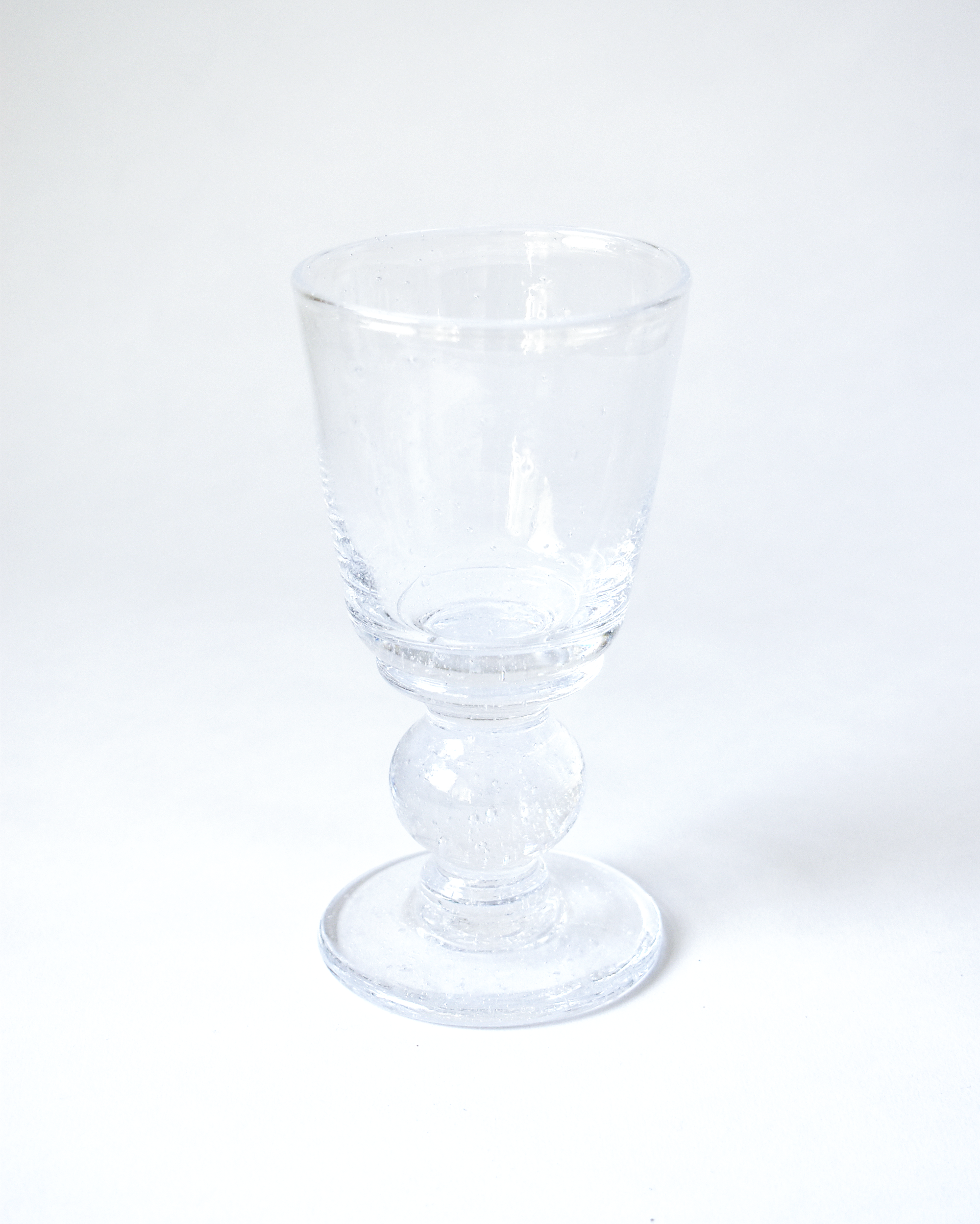 Mouthblown Clear Seedy 'Heritage' Elegant Wine Glass