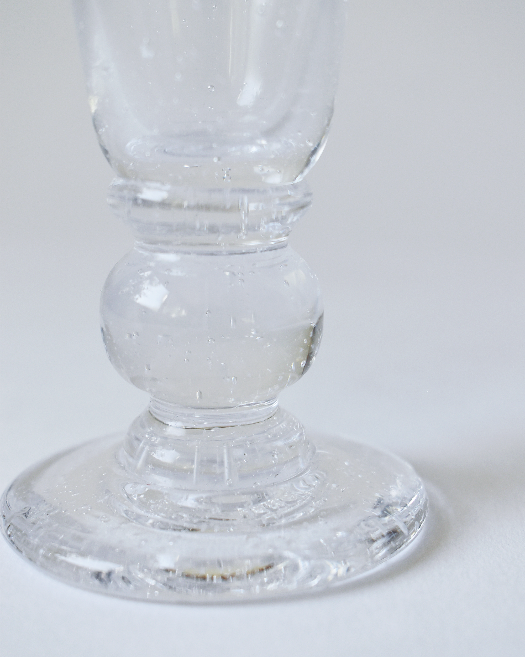 Mouthblown Clear Seedy 'Heritage' Champagne Glass