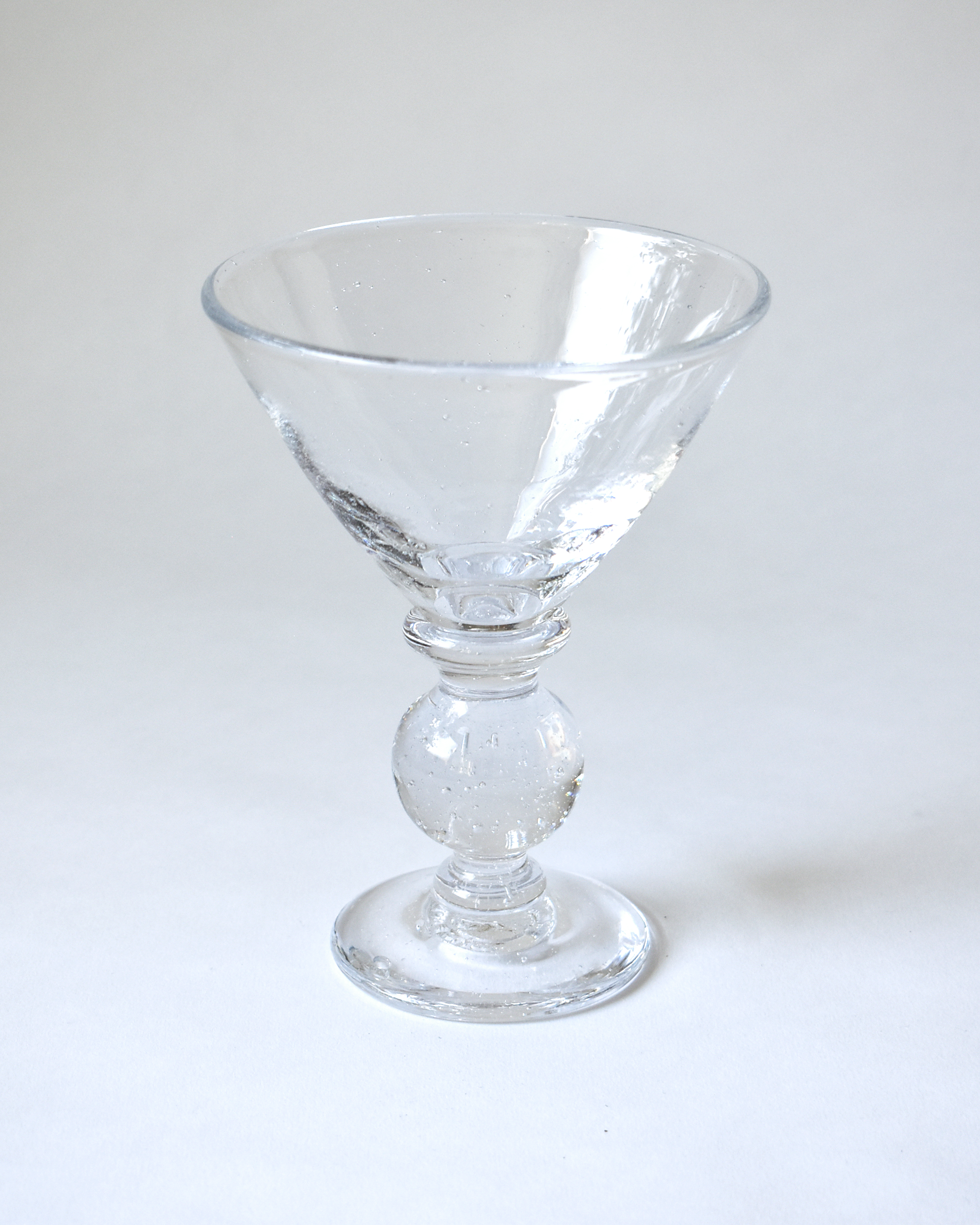 Mouthblown Clear Seedy 'Heritage' Cocktail Glass