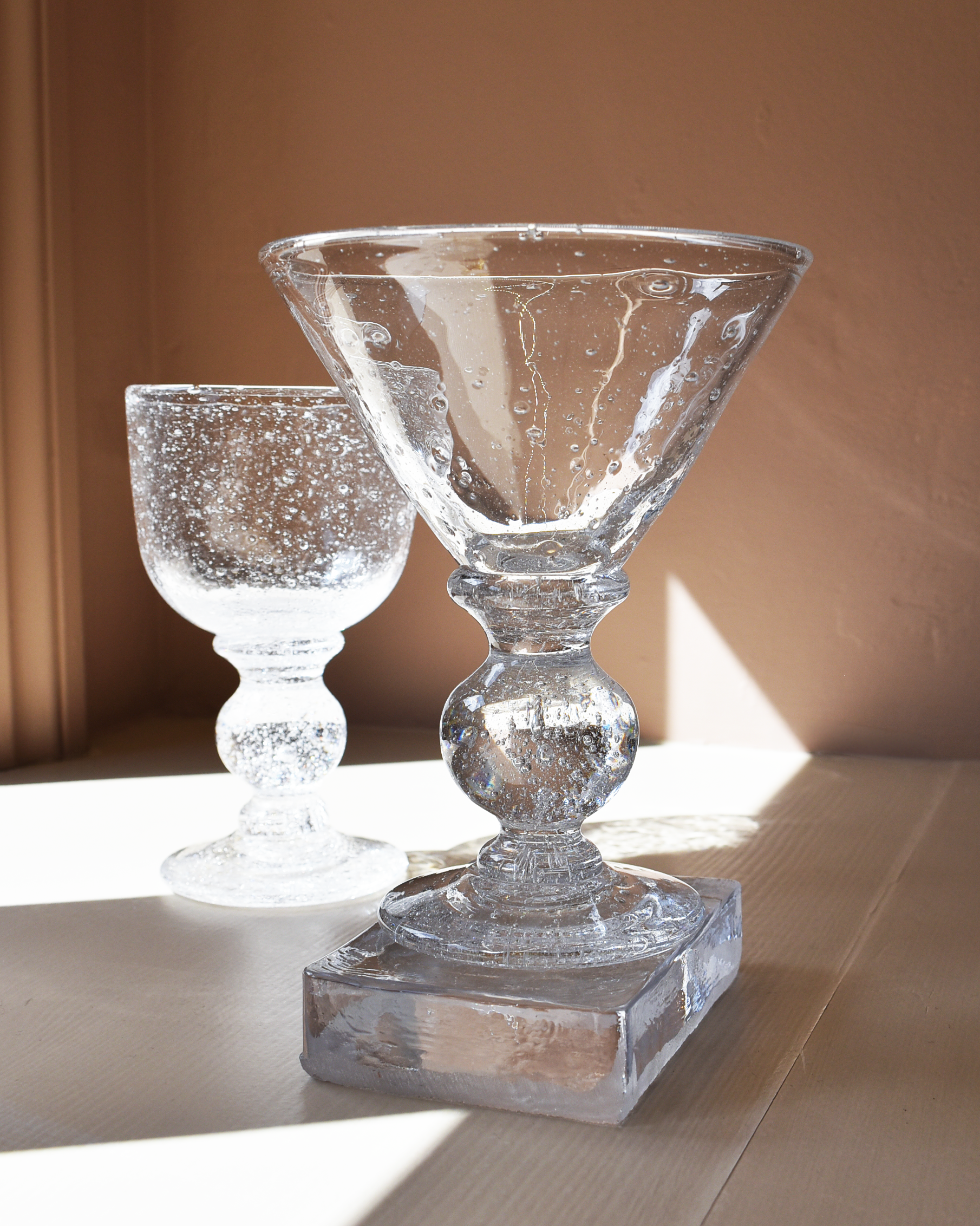 Mouthblown Clear Seedy 'Heritage' Cocktail Glass