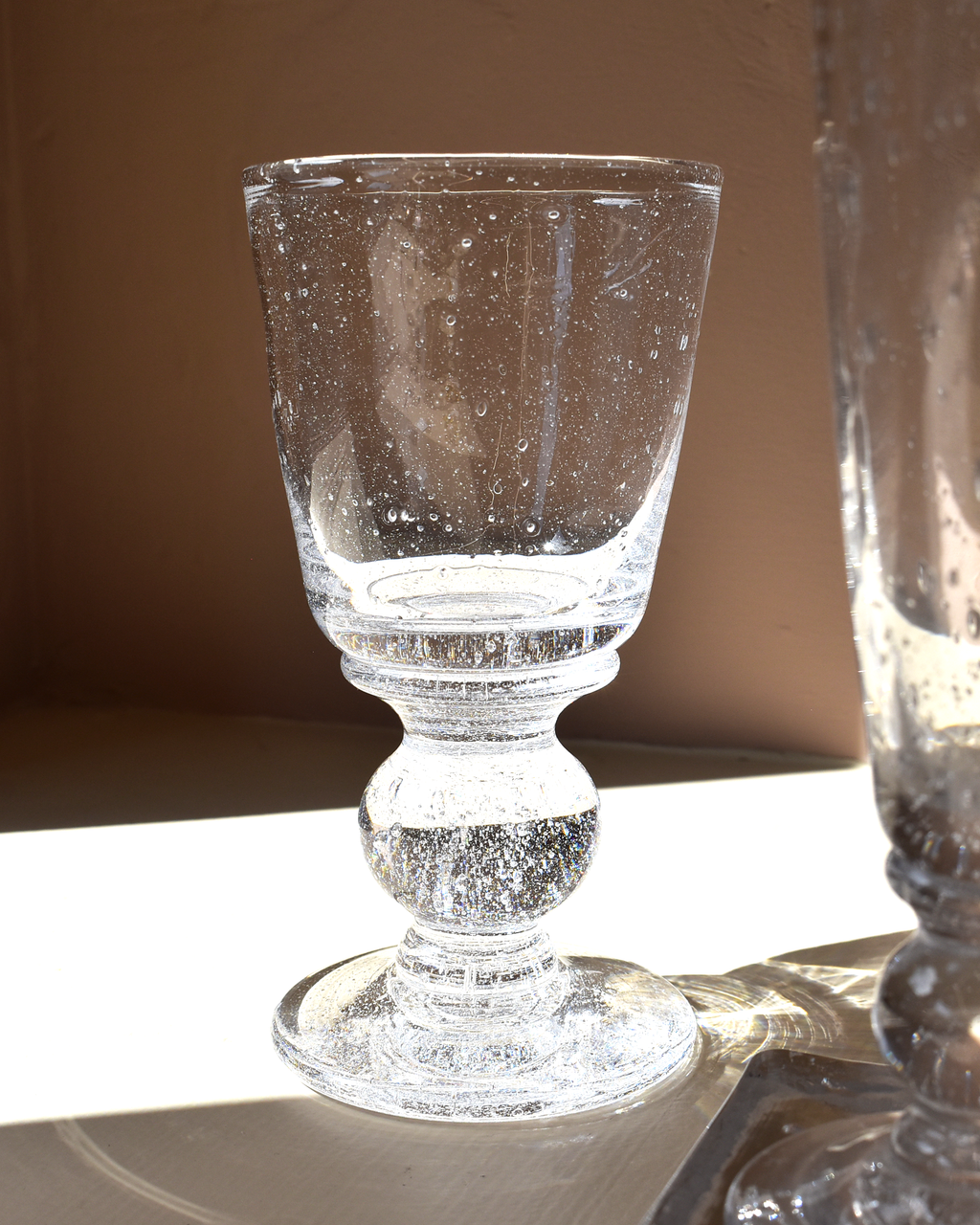 Mouthblown Clear Seedy 'Heritage' Elegant Wine Glass