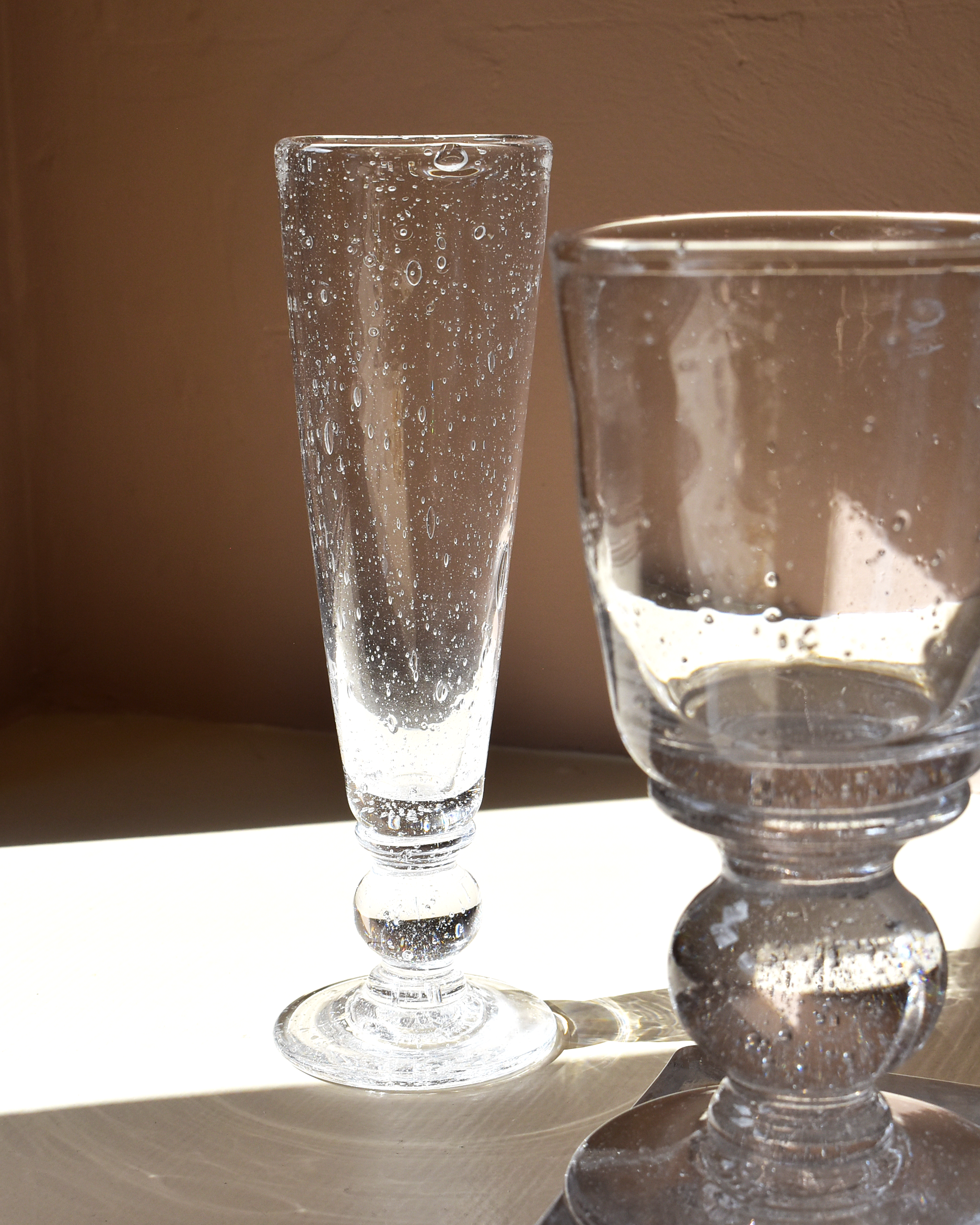 Mouthblown Clear Seedy 'Heritage' Champagne Glass