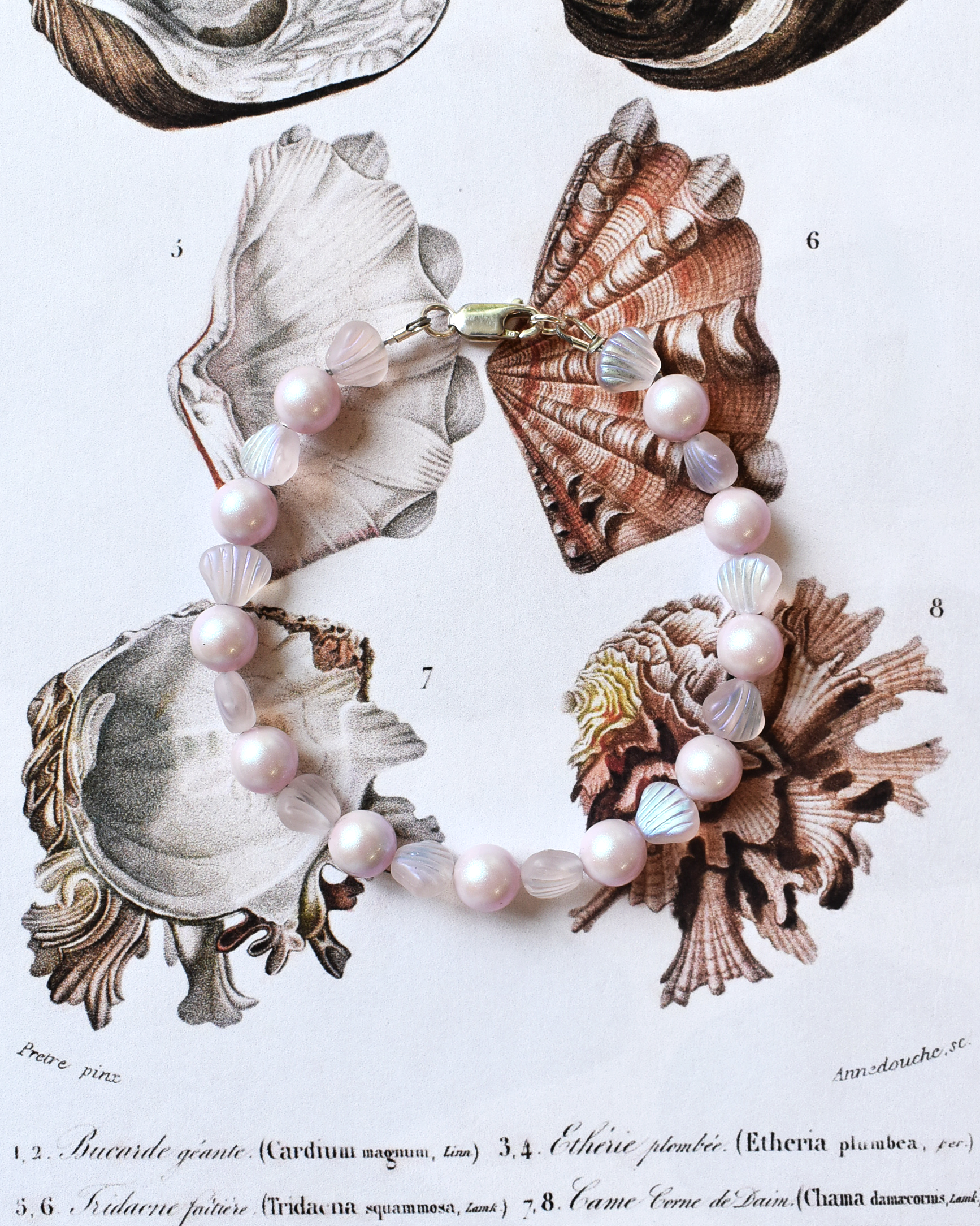 Soft Pink 'Shell & Pearl' Bead Bracelet