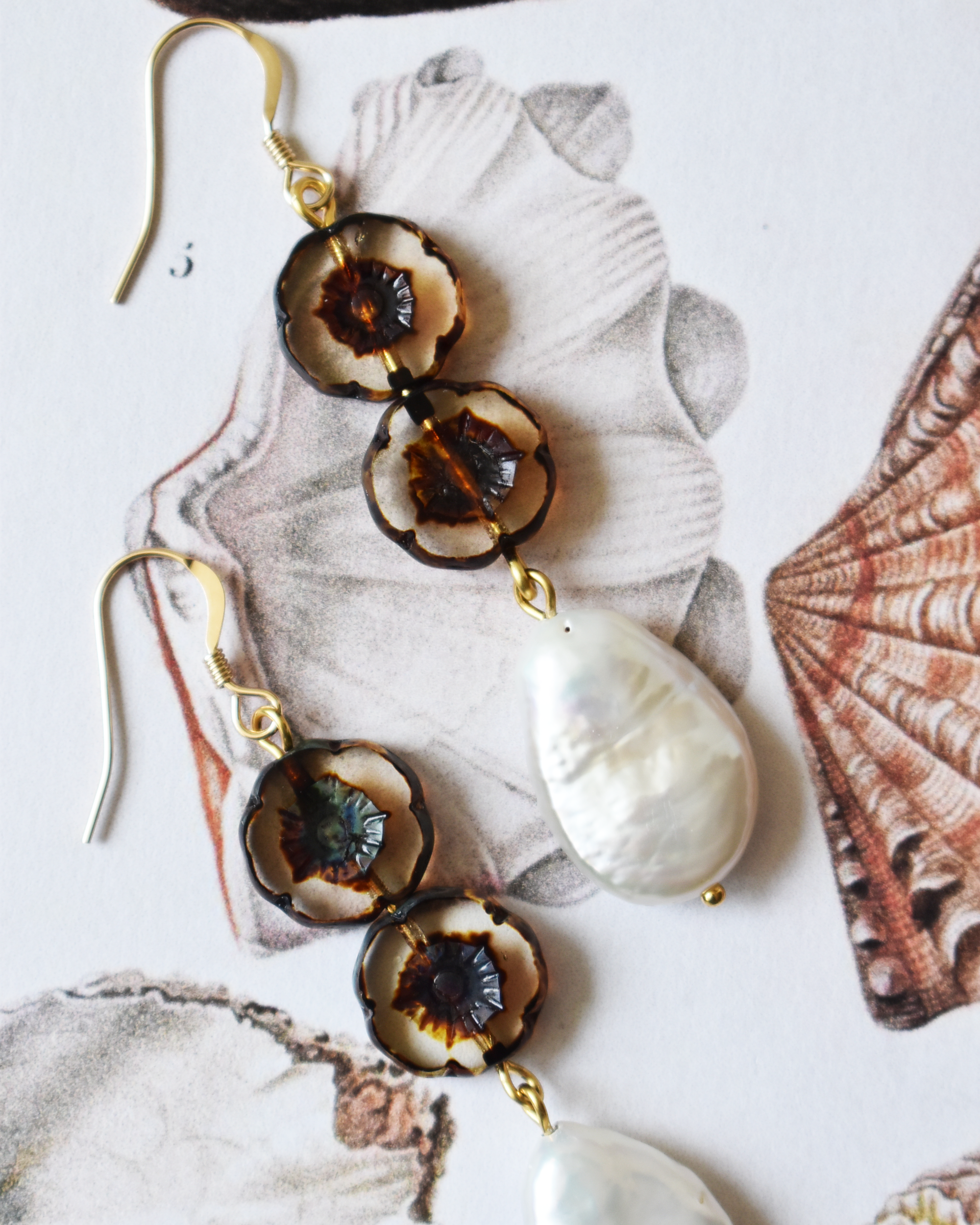 Freshwater Pearl 'Mottled Bloom' Earrings