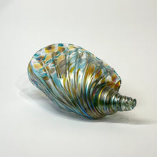Load image into Gallery viewer, Featherspray Copper Blue Shell - Medium
