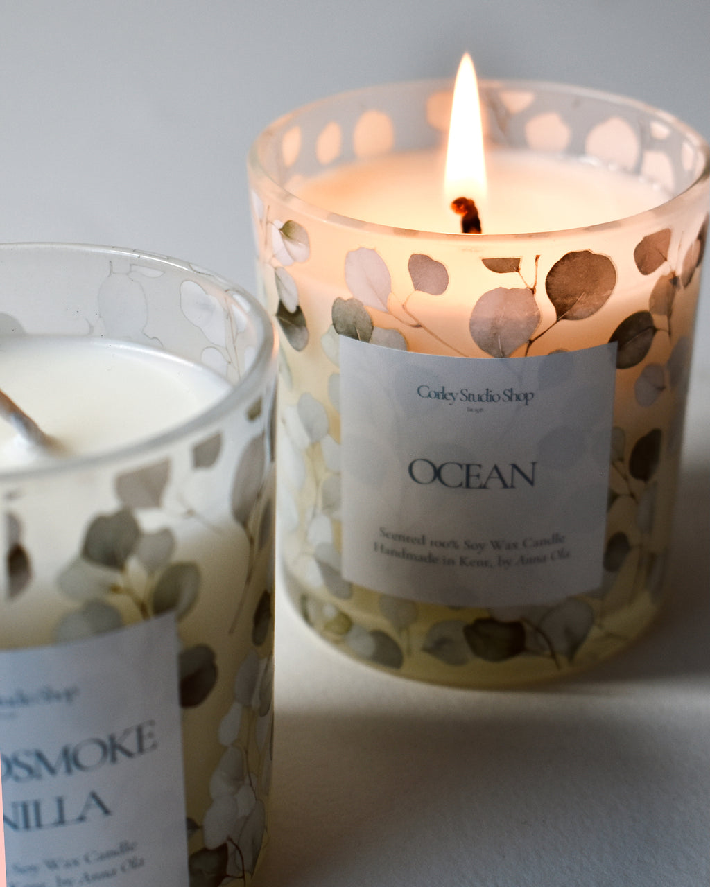 'Sandalwood & Myrrh' Coastal Leaf Candle