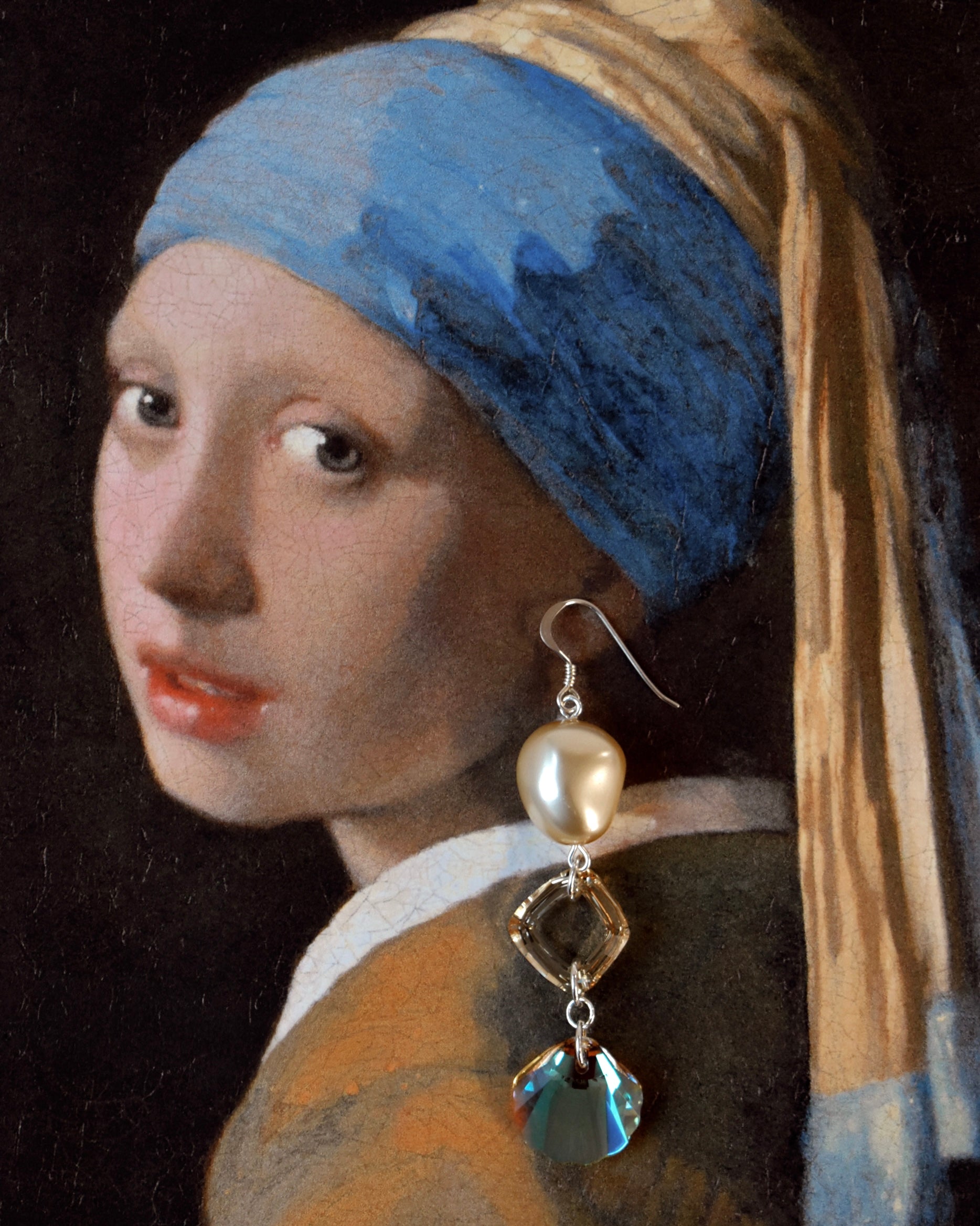 'Champagne Pearl' Asymmetric Crystal Drop Earrings